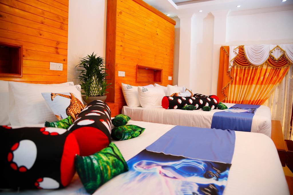 Hotel White House Anuradhapura Dış mekan fotoğraf