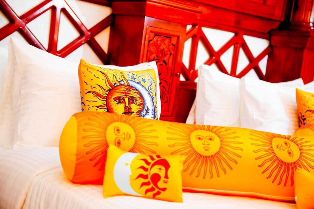 Hotel White House Anuradhapura Dış mekan fotoğraf