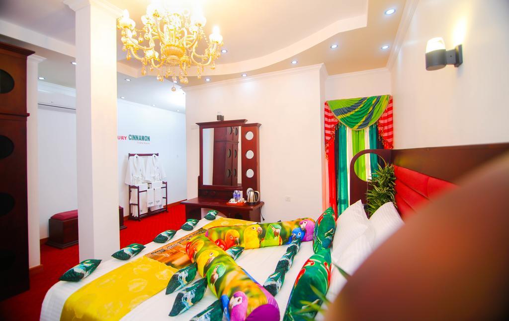 Hotel White House Anuradhapura Dış mekan fotoğraf