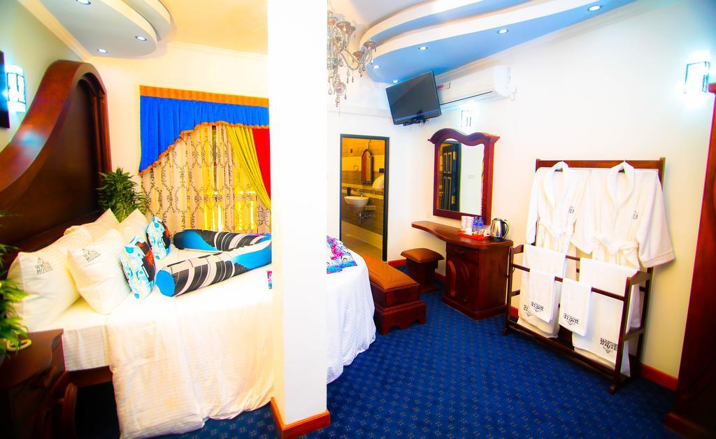 Hotel White House Anuradhapura Dış mekan fotoğraf