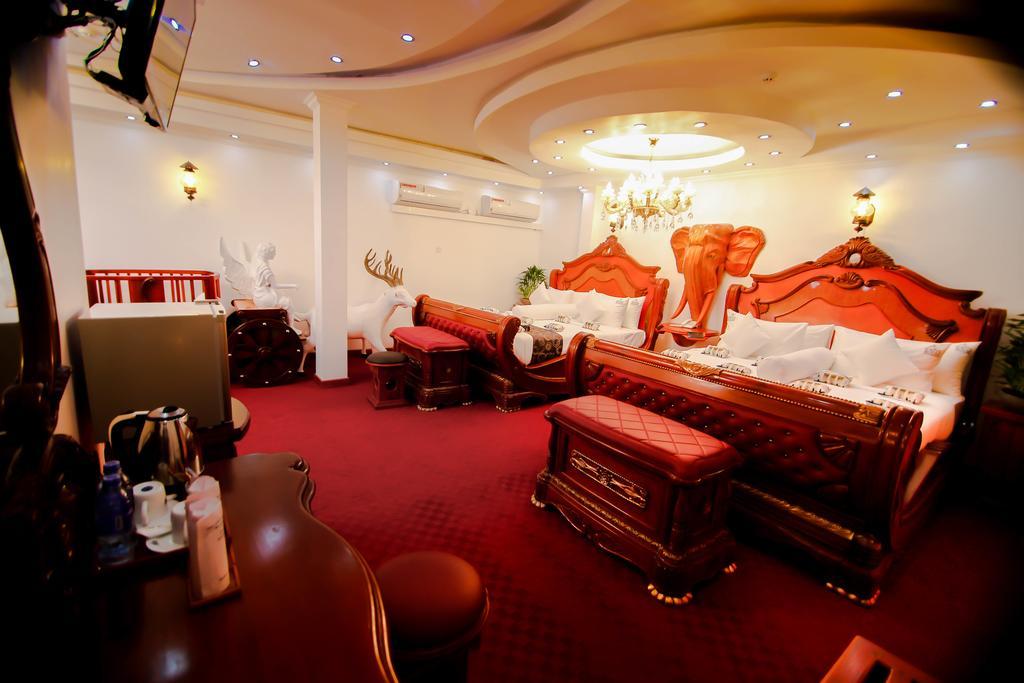 Hotel White House Anuradhapura Dış mekan fotoğraf