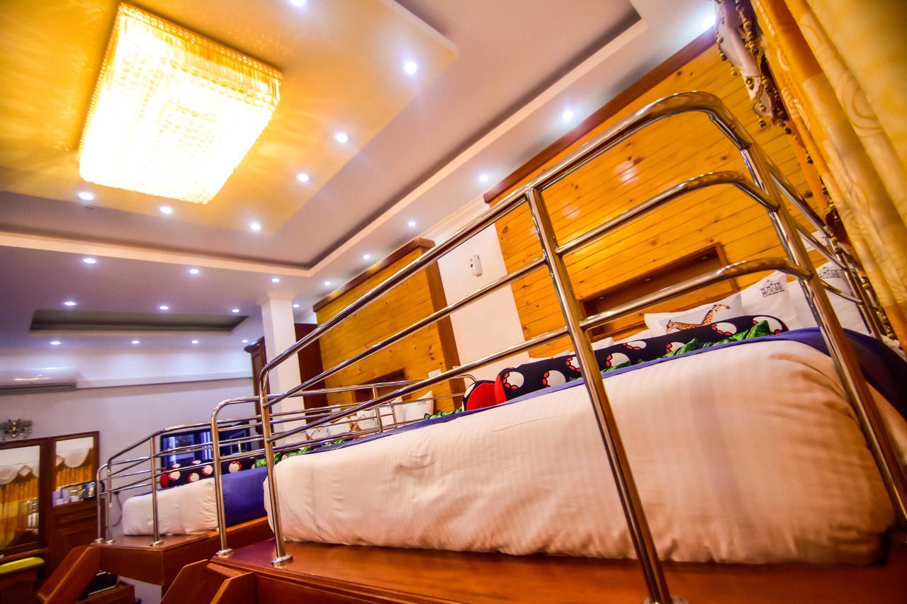 Hotel White House Anuradhapura Dış mekan fotoğraf