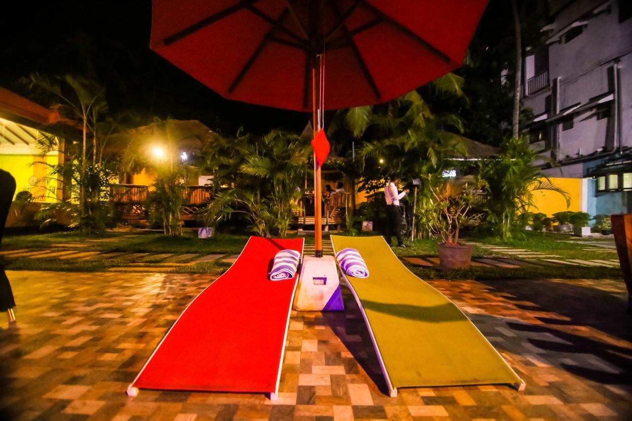 Hotel White House Anuradhapura Dış mekan fotoğraf
